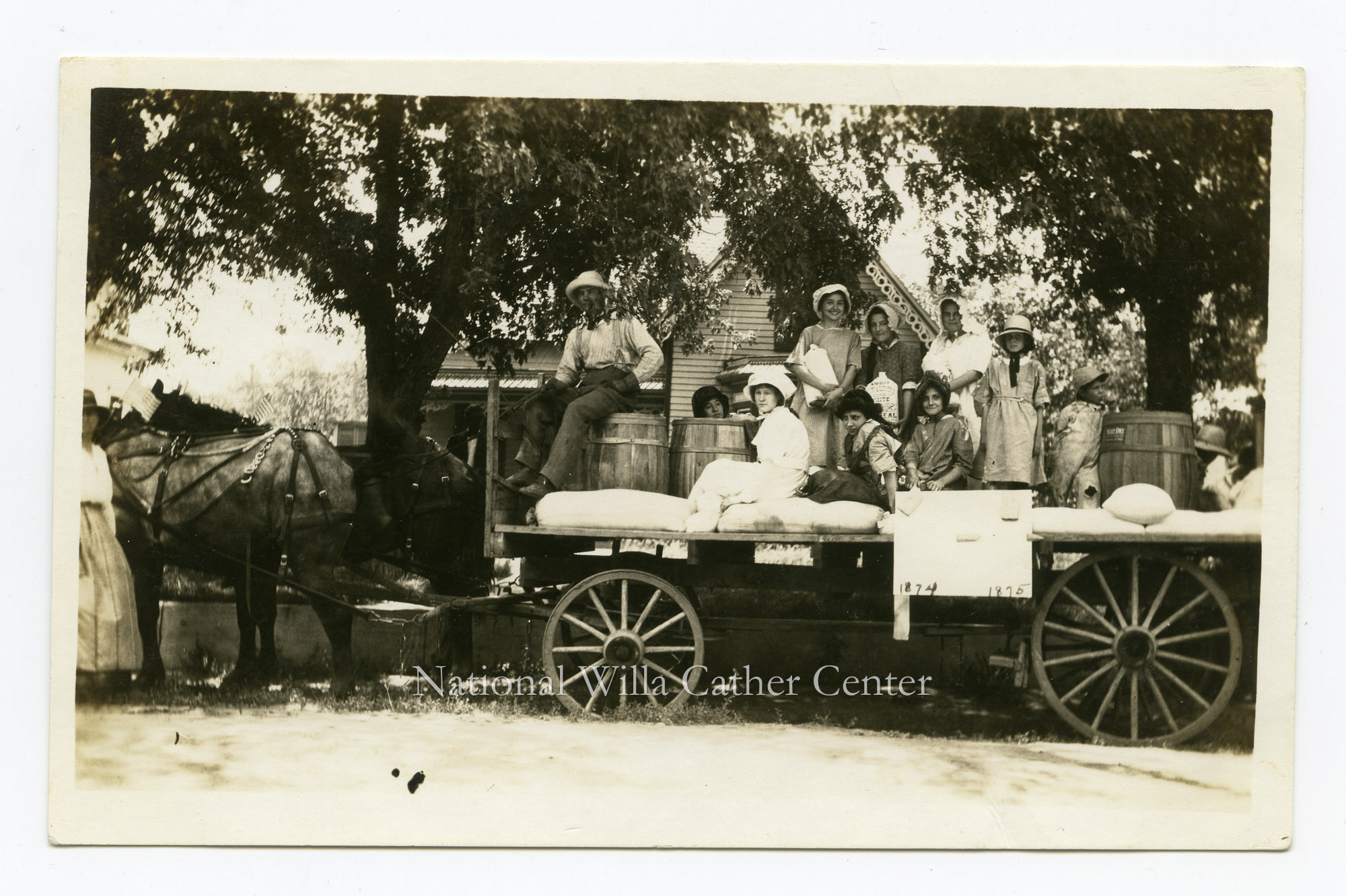 Image description is not available for PHO-264-366